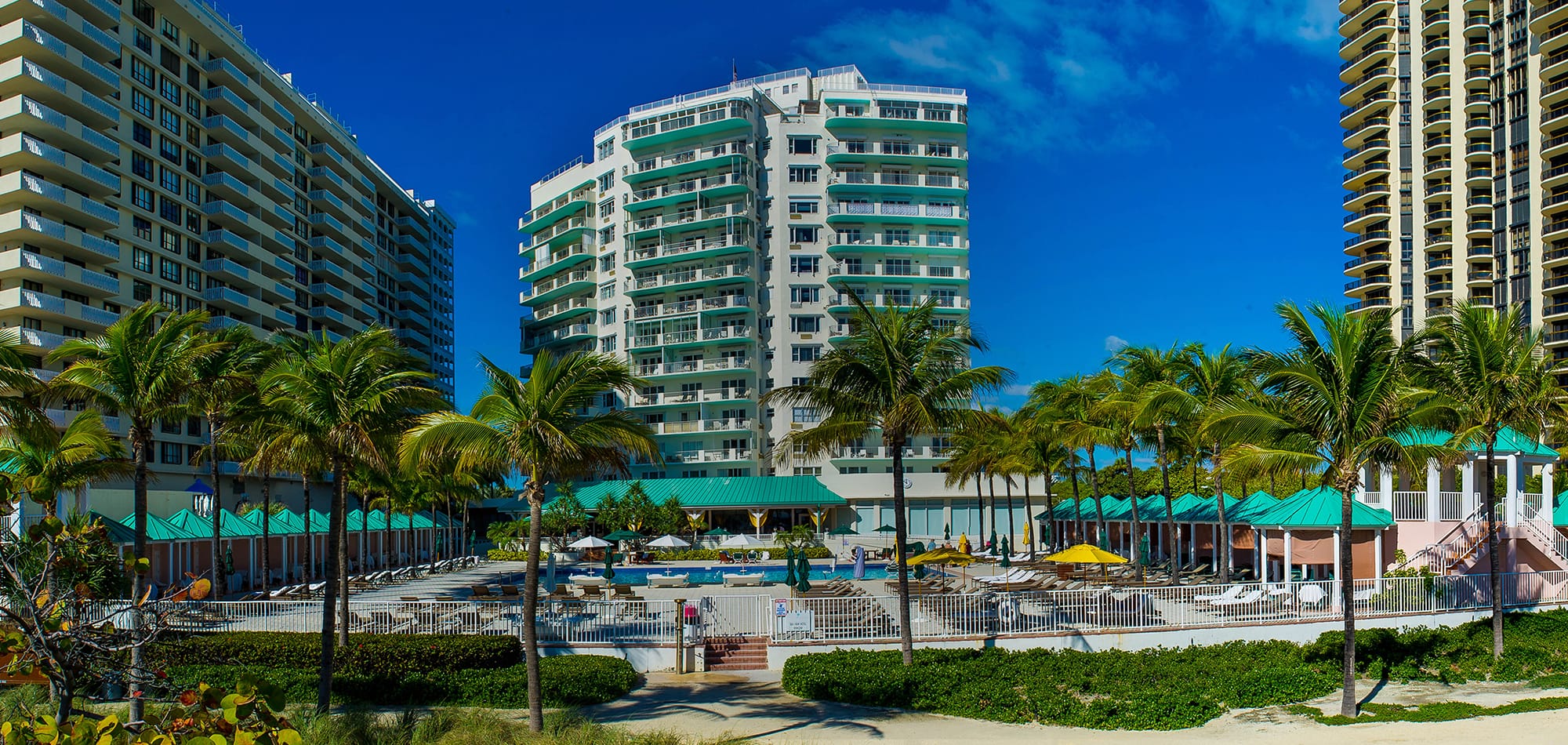 History of Bal Harbour, Florida: Hotels and Miami tourism