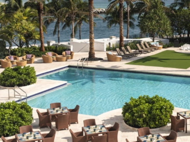 Ritz-Carlton Bal Harbour Pool Area by playa